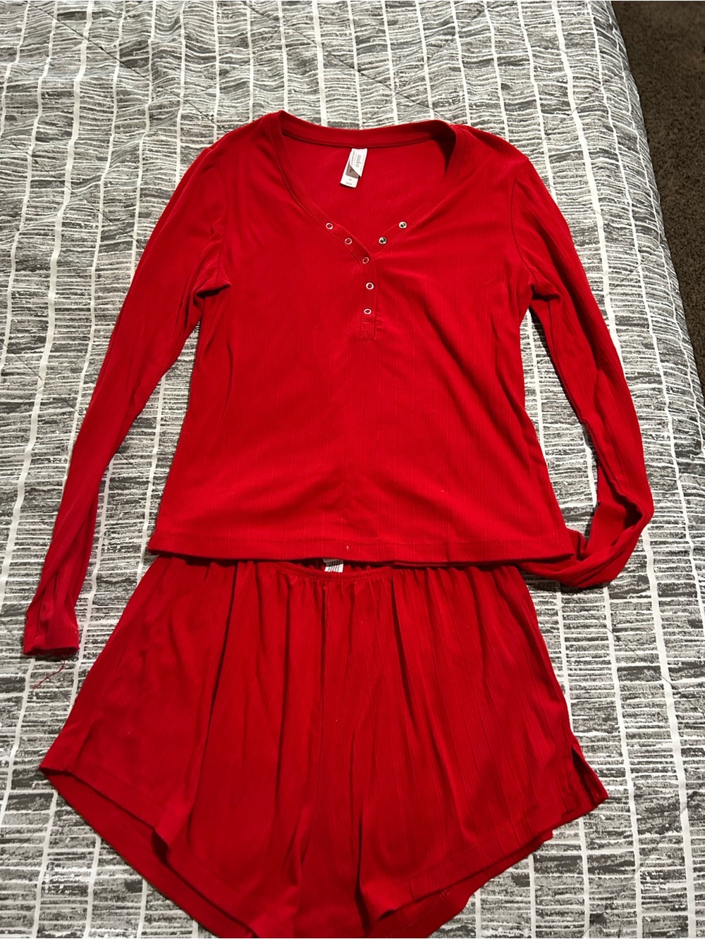 Auden Red Ribbed Long-Sleeve Top & Shorts Pajama Set